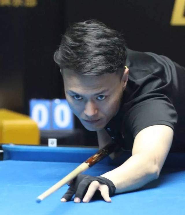 赛的一个片 赛的一个片