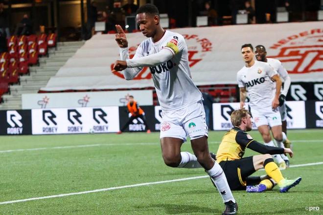 球员在比赛 球员在比赛