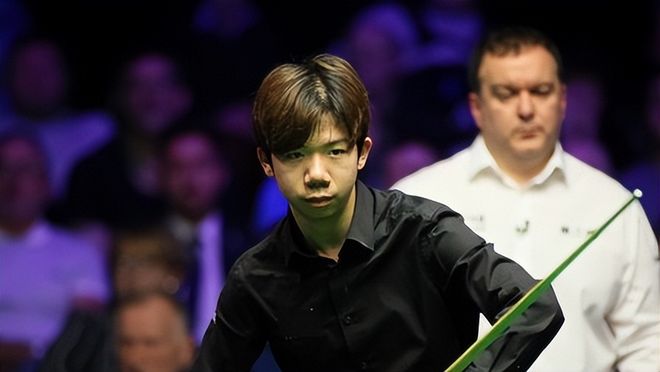 的现场记者 的现场记者