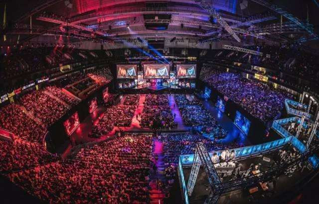 渠道上以首 渠道上以首