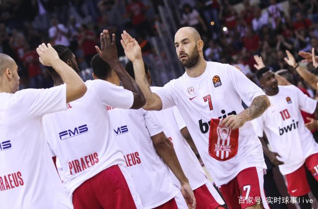 记者：曼联与阿森纳、切尔西竞争德拉普和谢什科；尤文想签安东尼